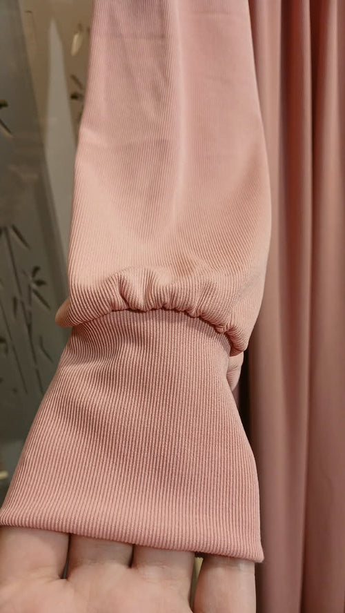 Autumn Modest Maxi Dress – Soft Seasonal Fabric.