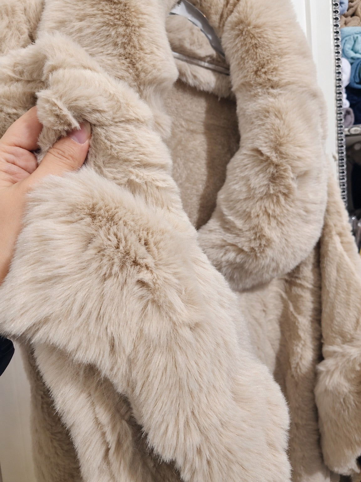 Soft fur inside and outside detail